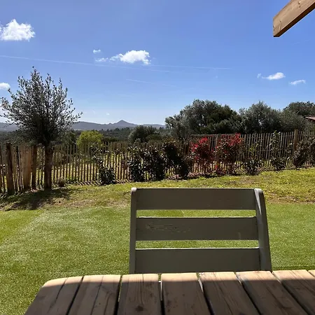La Poudriere - Grand Avec Jardin Prive Au Calme, * Figari (Corsica)