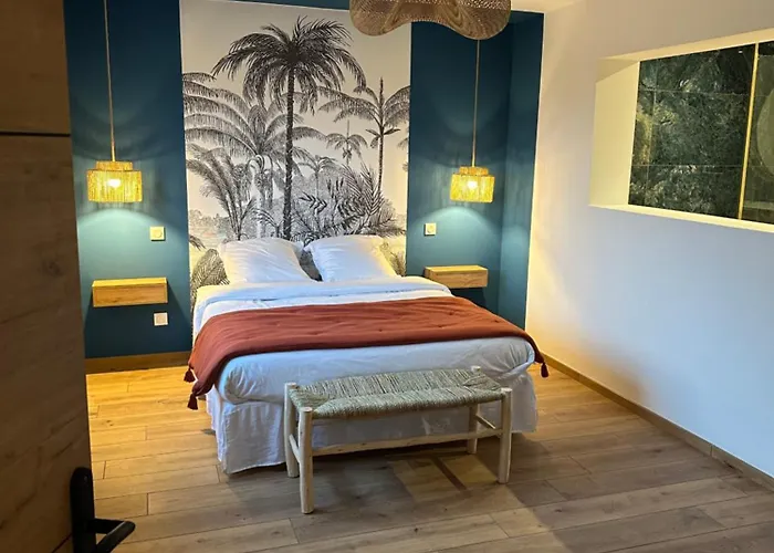La Poudriere - Grand Avec Jardin Prive Au Calme, Apartment *
